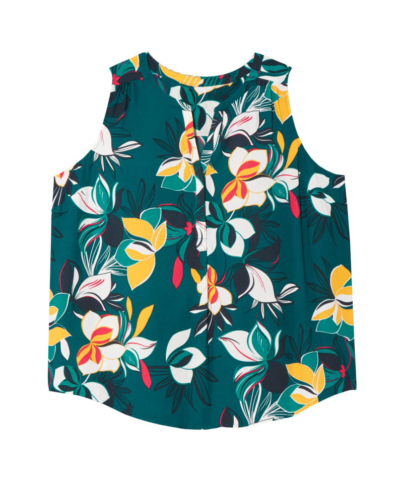 Front of plus size  by Ryan Wythe | Dia&Co | dia_product_style_image_id:122628